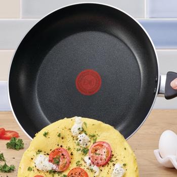 Tefal Easy Clean Red Frypan Set 20/26Cm Tefal Easy Clean Red Frypan Set 20/26Cm