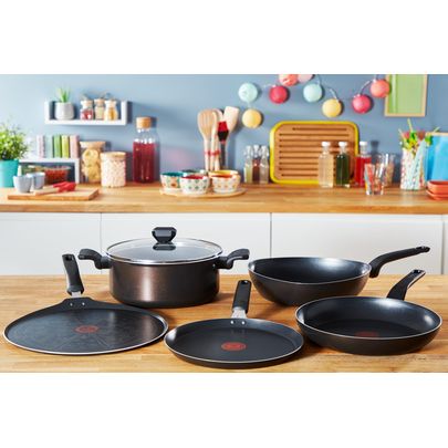 Tefal مقلاة Easy Cook & Clean 28 سم Tefal مقلاة Easy Cook & Clean 28 سم